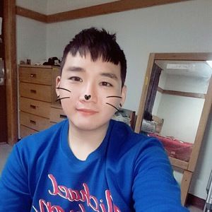 Meet your Posher, Woong